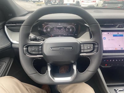 2026 Jeep Cherokee Laredo