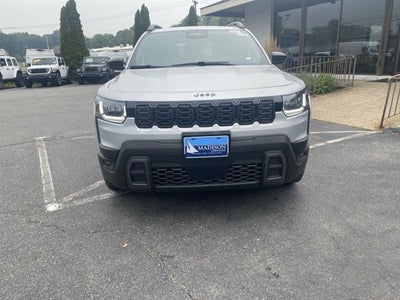 2026 Jeep Cherokee Laredo