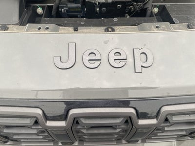 2026 Jeep Cherokee Laredo