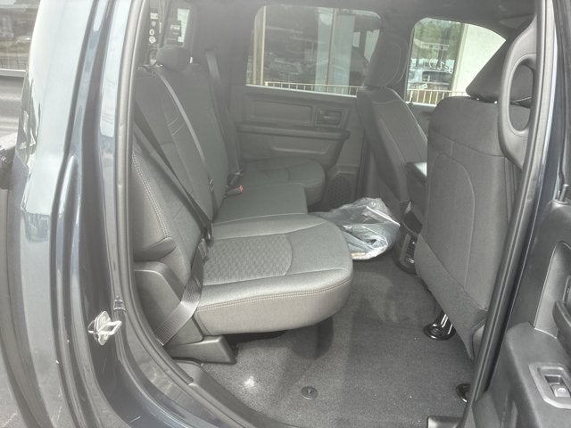 2026 RAM 2500 Black Express