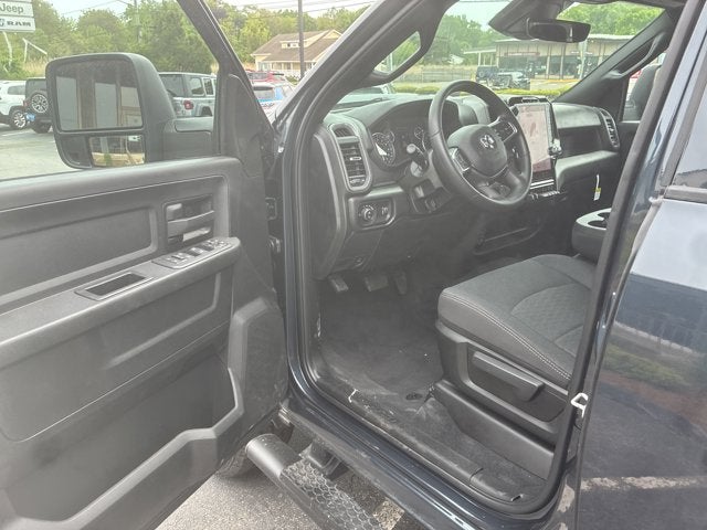 2026 RAM 2500 Black Express