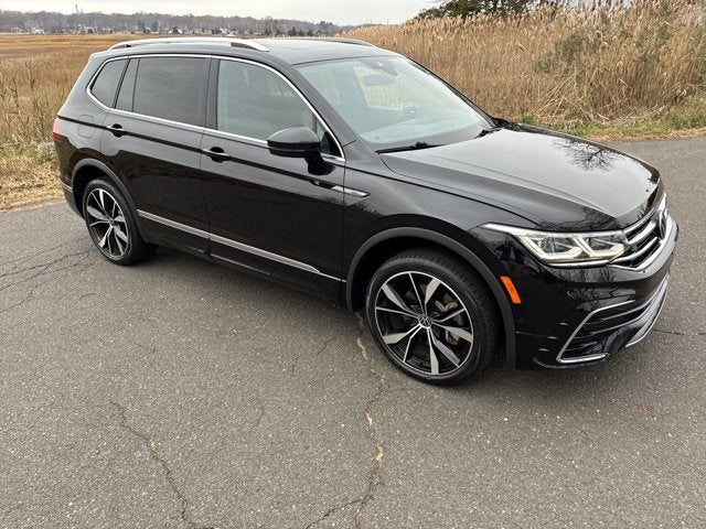 2022 Volkswagen Tiguan SEL R-Line