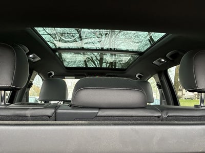 2022 Volkswagen Tiguan SEL R-Line