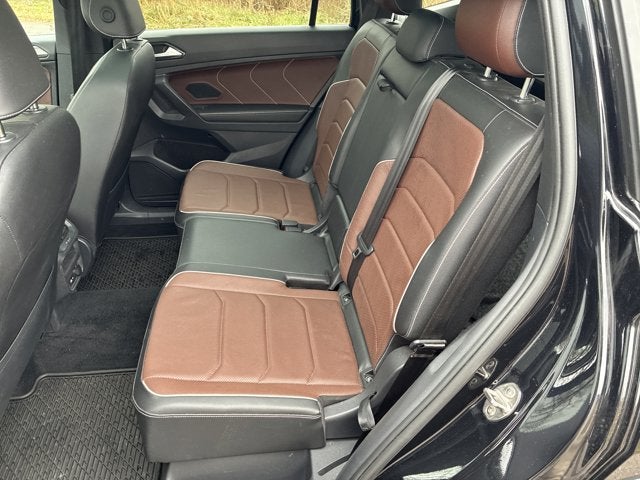 2022 Volkswagen Tiguan SEL R-Line