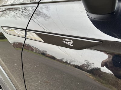 2022 Volkswagen Tiguan SEL R-Line