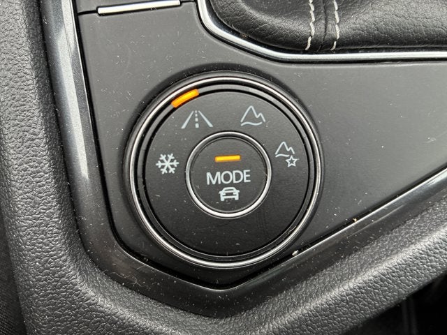 2022 Volkswagen Tiguan SEL R-Line