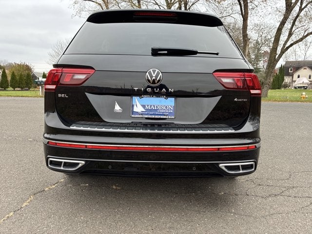 2022 Volkswagen Tiguan SEL R-Line