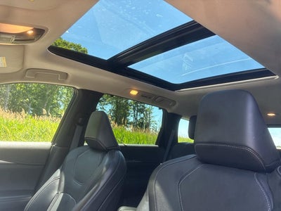 2022 INFINITI QX60 LUXE