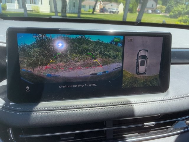 2022 INFINITI QX60 LUXE