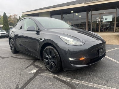 2024 Tesla Model Y Long Range