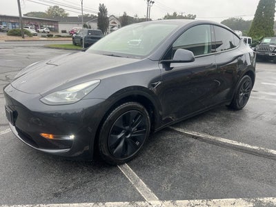 2024 Tesla Model Y Long Range
