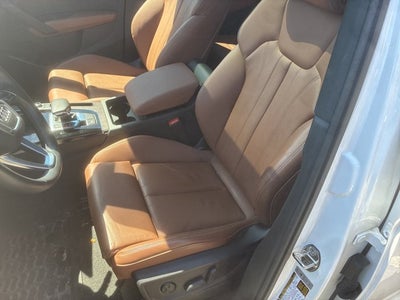 2024 Audi Q5 S line Premium