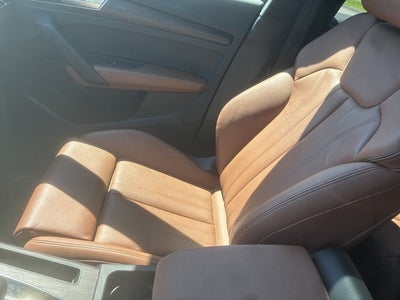 2024 Audi Q5 S line Premium