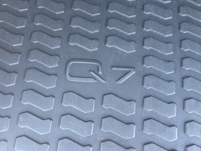2021 Audi Q7 Premium Plus