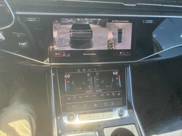 2021 Audi Q7 Premium Plus