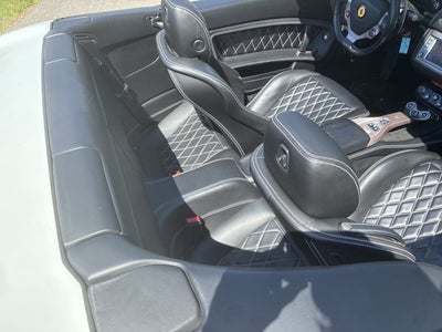 2011 Ferrari California Base