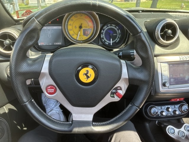 2011 Ferrari California Base