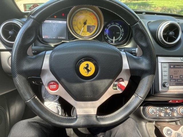 2011 Ferrari California Base